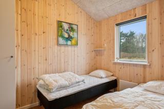 Beautiful And Modern 8-Person Holiday Home With Spacious Terraces And Quality Interiors Located In Peaceful Fuglslev Close To Forest, Nature And - 2