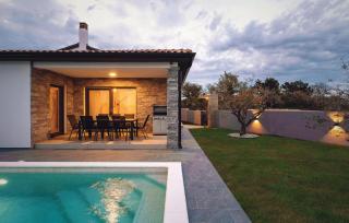 Gorgeous Home In Jursici With Wifi - Juršići - 3