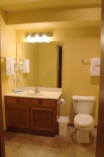 2 Bedroom Duck Lake Condo, #107 - Eagle River - 5