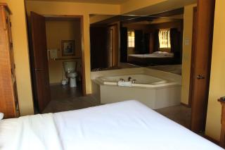 2 Bedroom Accessible condo, #114 Wild Eagle Lodge - Eagle River - 5