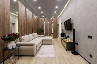 Royal jacuzzi apartment on Kostyushka 16 - Lviv - 1