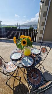 5 Bed House - Sleeps 13 - Pets - Garden - Parking - 5