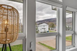 Initial - Apres Ski - MSA - 8