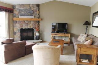 Two Bed Condo at Wild Eagle Lodge on Duck Lake #220 - Eagle River - 4