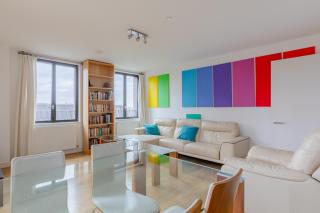 Stylish 2BD Flat w Balcony Heart of King's Cross - Londra - 0