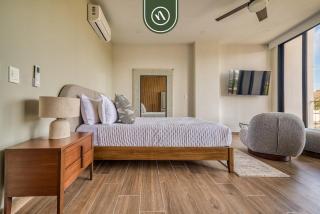 Amazing Studio with Rooftop Pool with Bay View - 4