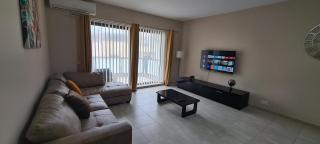 Private Bedroom in Spacious Apartment - Entire Place to Yourself - Marsaskala - 9