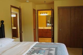 Duck Lake 2 bedroom condo at Wild Eagle Lodge, #206 - Eagle River - 7