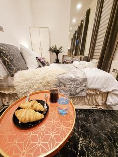 Monroe - Entire Studio in Central London - Prime Location - Londra - 0