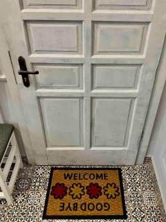 Cozy townhouse in the heart of Sofia - 9