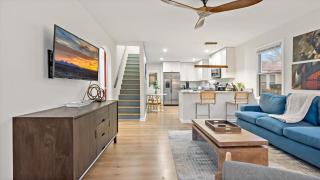 Luxurious house by Metro minutes to DC - 5