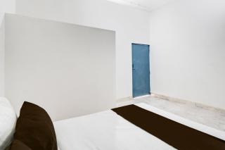 OYO 82207 KRISHNA GUEST HOUSe - 4