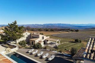 Large property for rent in Provence Lavande et Merveilles - Saint-Saturnin-lès-Apt - 9