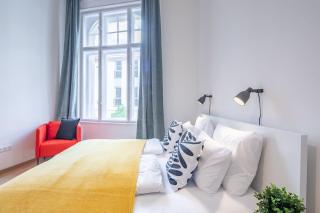Very Central - Large AC Studio - Budapest - 3