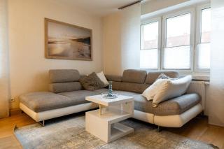 Moderne 4 Zimmer Wohnung vollausgestattet und Möbliert - Rusches Hof - 1