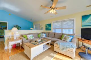 2 Blocks to Shore Atlantic Beach Home with Views! - Atlantic Beach - 0