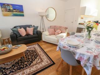 Una, Lodge 70 - St Ives - 1