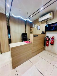 Hotel Sukoon, Premier Budget Friendly Luxury Hotel In Surat, Perfect For Families, Couples and Business Travelers - Surat - 3