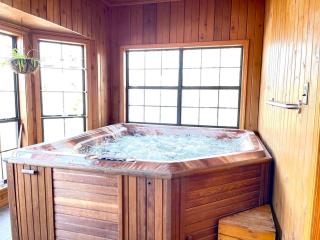 Huckleberry Hideaway - Minden - 9