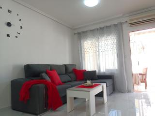 Bungalow near the beach in Torrevieja, Aguas Nuevas - 1