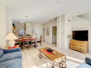 Spacious Emerald Escape - 12 Mins to Disney - 5