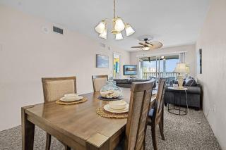 Private Balcony & Community Pool - TLC Beach Escapes - Roelens - Fort Myers Beach - 1