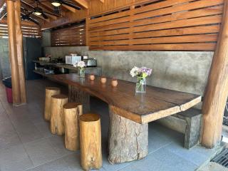 Casa Aura: Beachfront Premium Hostel - Tamarindo - 2
