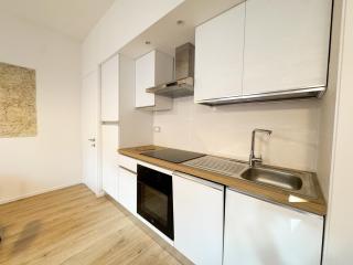 Kalma Lux - Via Sardegna - 2