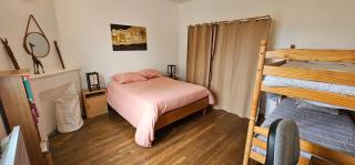 Appartement F2 Orléans 42m2, parking, 4 couchages et lit bébé - Orléans - 8