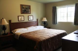 Lower Lynx Lake two bedroom condo at Wild Eagle Lodge - 8