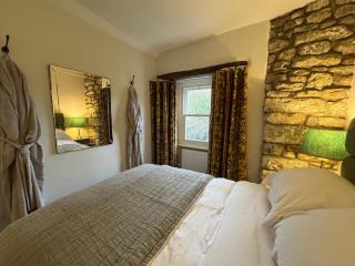 Prior Hall Farm Cottage - 3 bedroom luxury cottage in center of Malham - Malham - 3