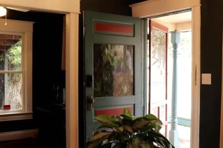 Charming Downtown Cottage with Parking & Full Kitchen - 4