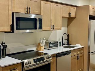 Luxury ADA Unit - 101 - Wilmington - 3