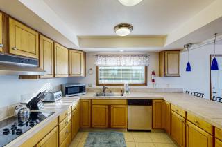 Oceanview Treasure - Rockaway Beach - 1
