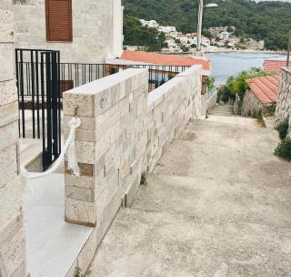 Apartment Stairs to Adriatic 50m from a beach! - Stomorska - 4
