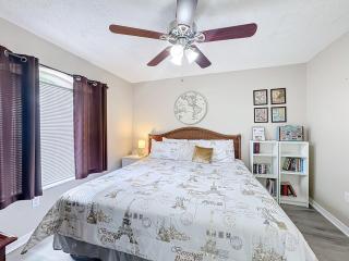 Stunning 5BR 5Bath Home, Pool, Spa, By Disney - Kissimmee - 7