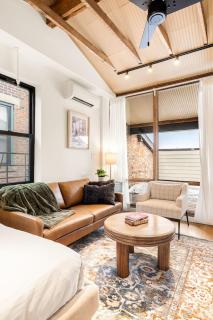 Washington Park - Rooftop Patio - Free Streetcar - 8