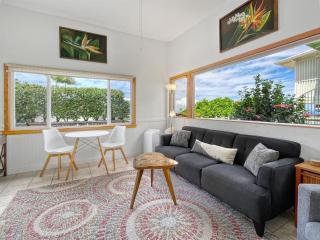 Kona Paradise Apartment with Pool - Kailua-Kona - 6
