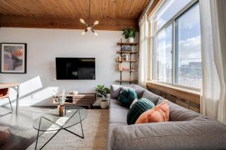 Downtown 1BR Modern Condo - Toronto - 4