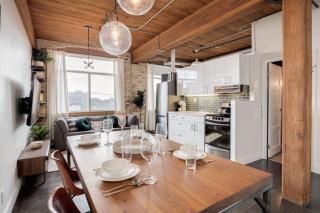 Downtown 1BR Modern Condo - Toronto - 1