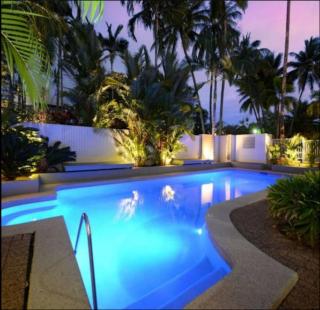BeachLuxe Sunseeker, Sublime Tropical Apartment - Port Douglas - 5
