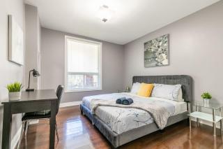 Chic 3BR apartment in Queen West, Downtown Toronto - Toronto - 8