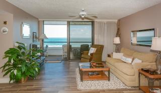 TW706 Tradewinds - Long Beach - 8