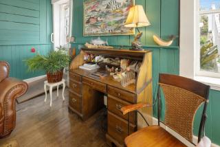 The Historic Island Hotel of Cedar Key - Cedar Key - 4