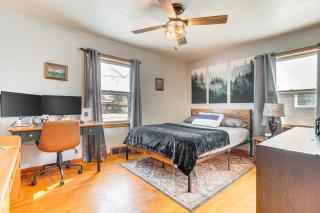 Less Than 1 Mi to Route 66 Home with Large Yard! - Lincoln - 3