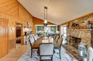 Hot Tub and Lakefront Deck Cabin in Blue Ridge Mtns - Lake Lure - 3