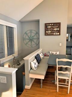 HUGE cove! Canoes, SUPs, fire pit - Waterfront Lake Gaston - Littleton - 6