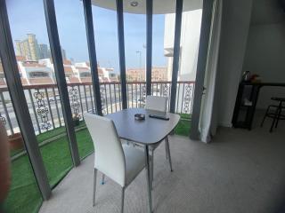 Dinar - cozy master bedroom - Abu Dhabi - 0