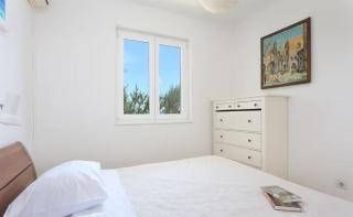 Apartment Oleandar - Pisak - 2