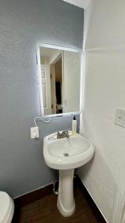 Budget Motel - Gilroy - 3